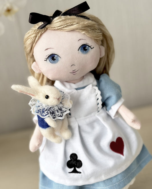 Alice in Wonderland and the White Rabbit