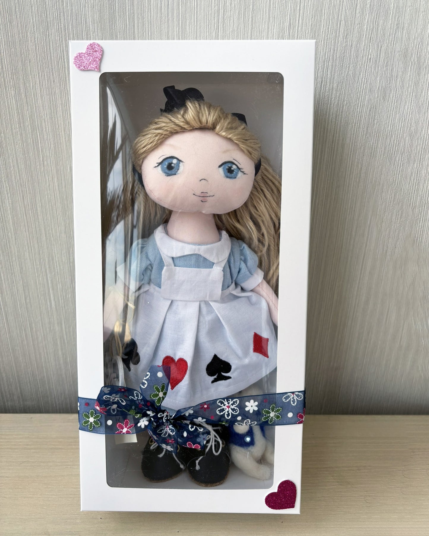 Alice in Wonderland and the White Rabbit