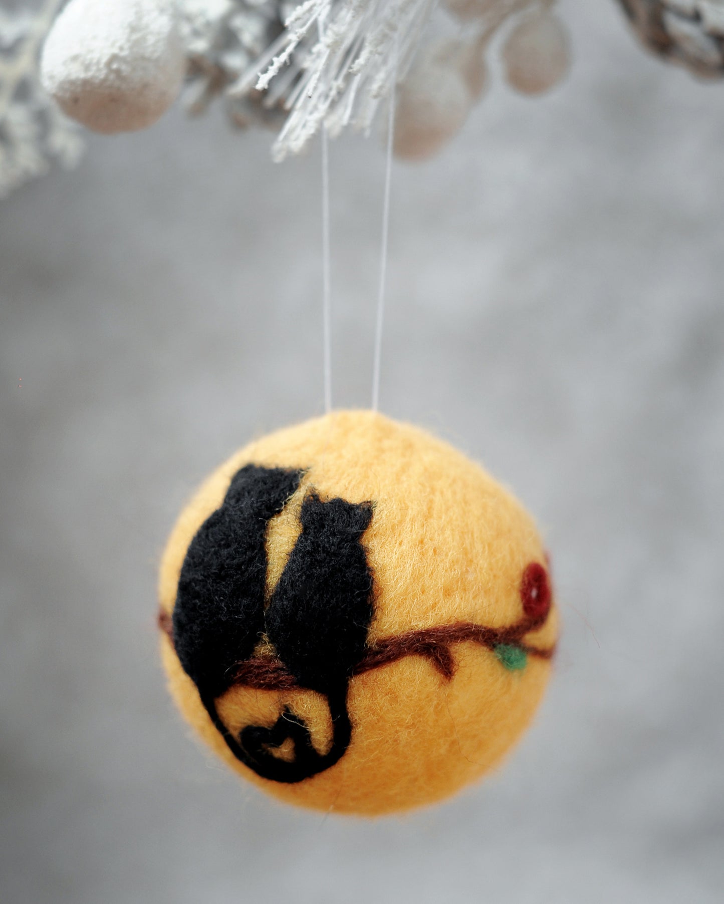 Needle felted Christmas ornament - Cat love