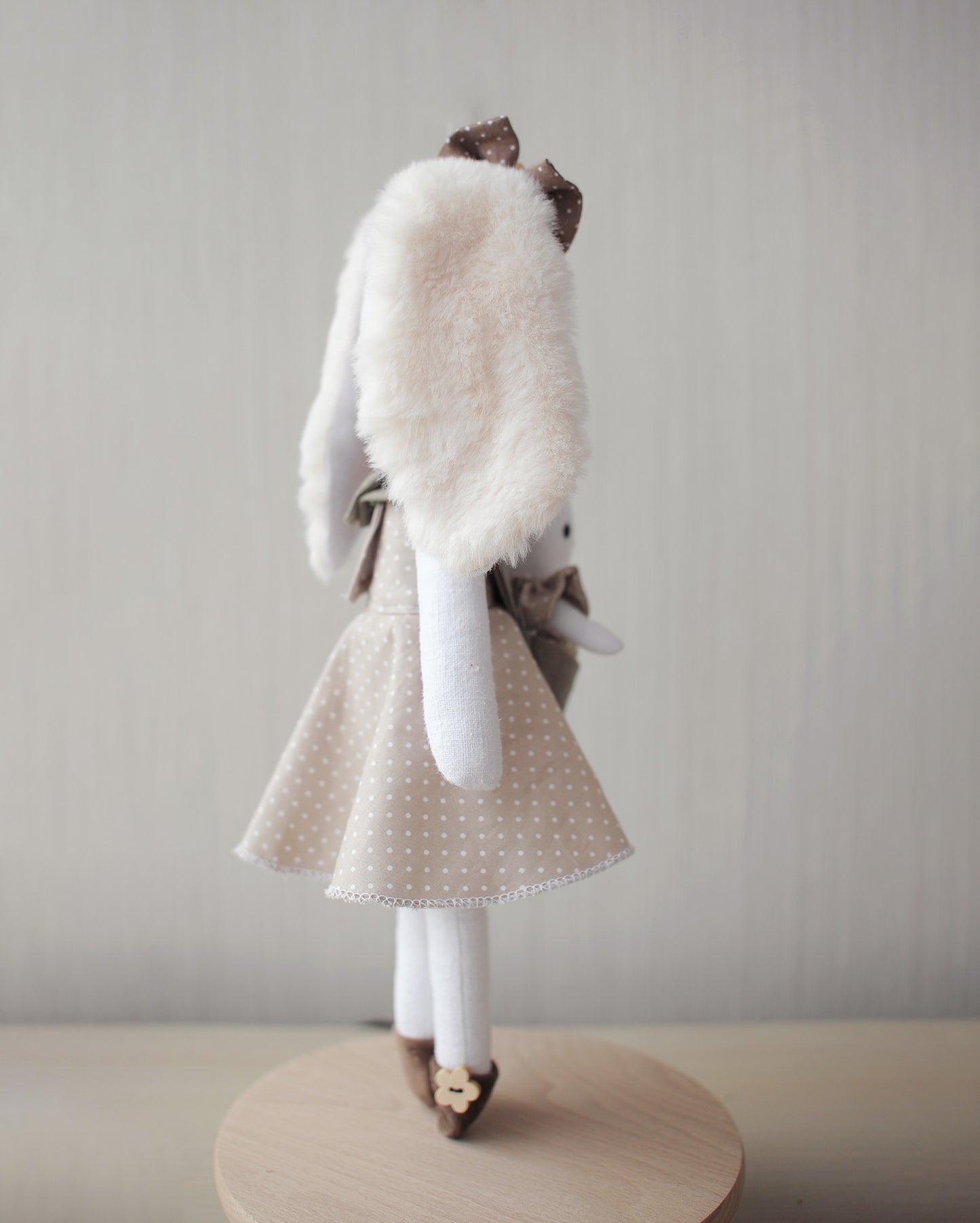 Mom and baby bunny dolls