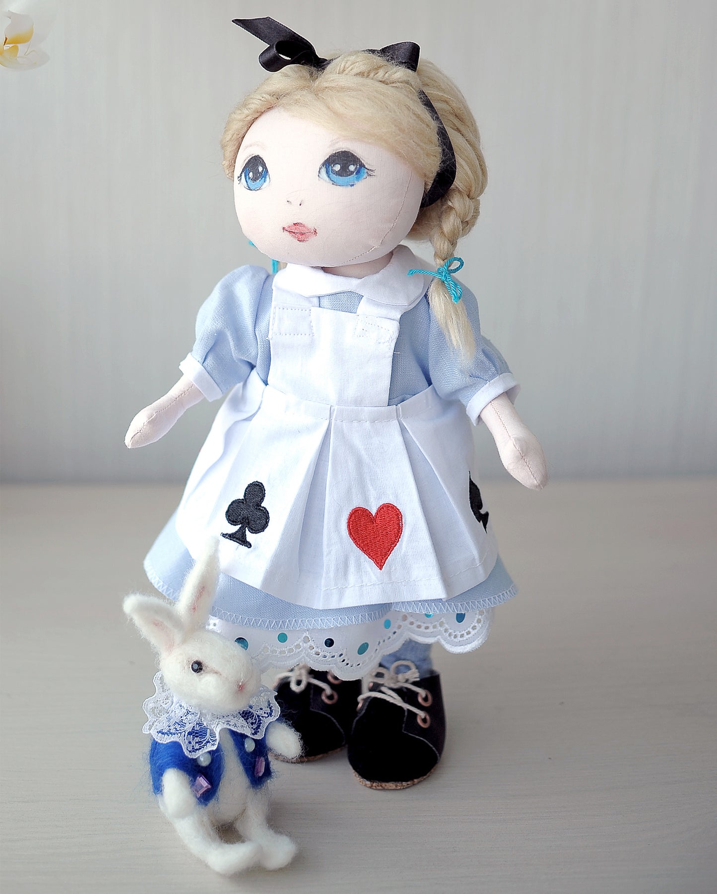 Alice au pays des merveilles et le lapin blanc