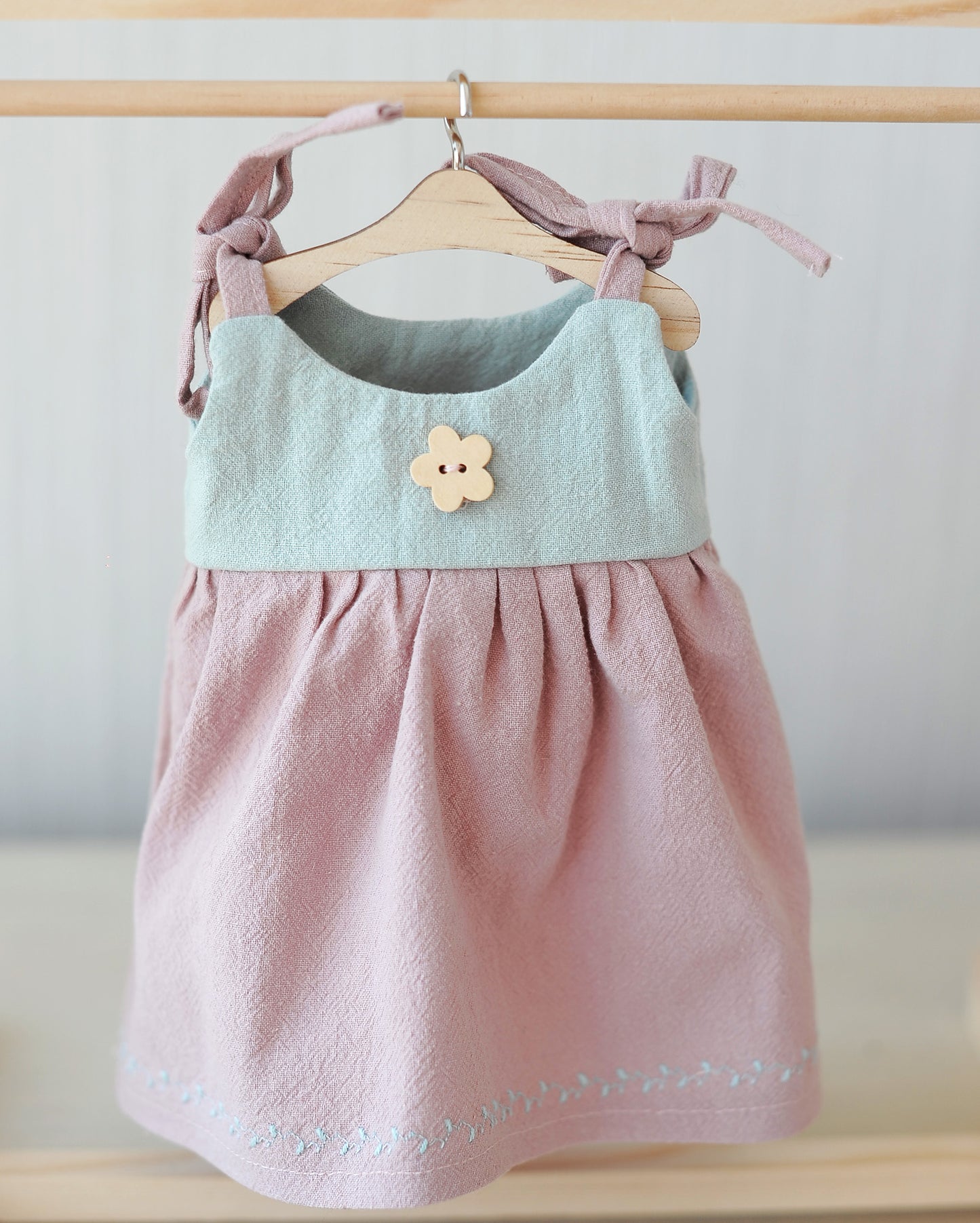 Robe de poupée