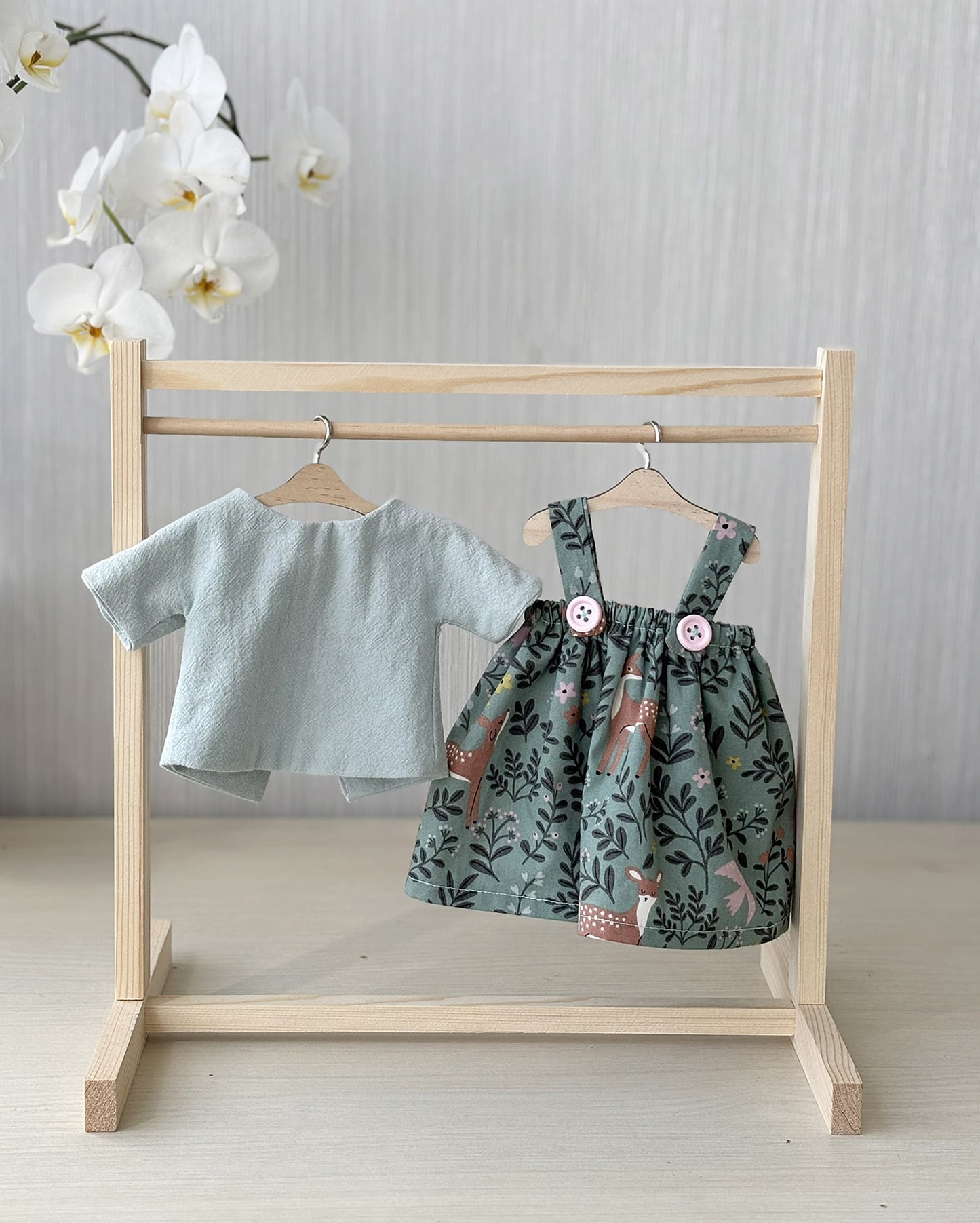 Doll Outfit - T-Shirt and Skirt