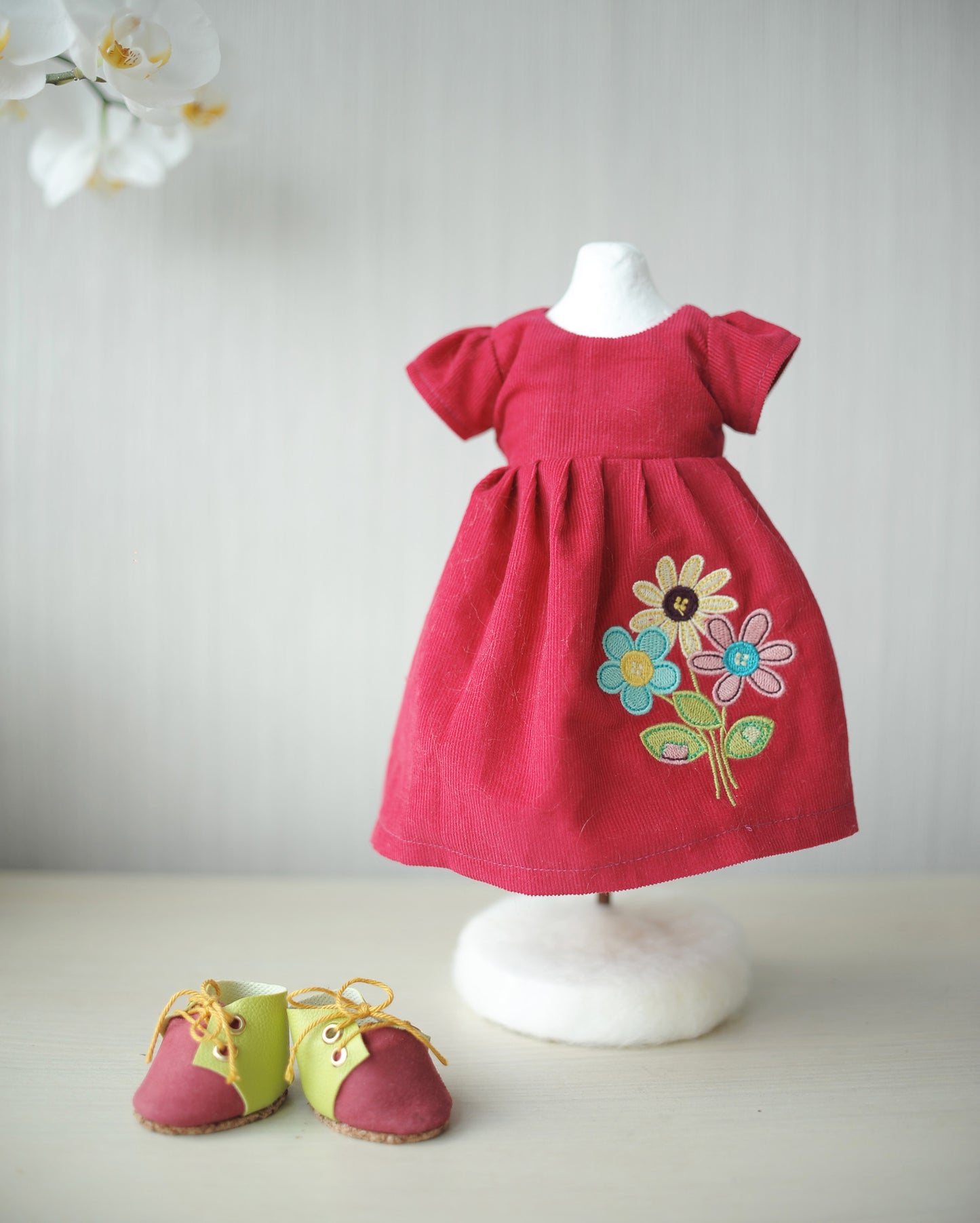 Robe de poupée - Fleur fuchsia