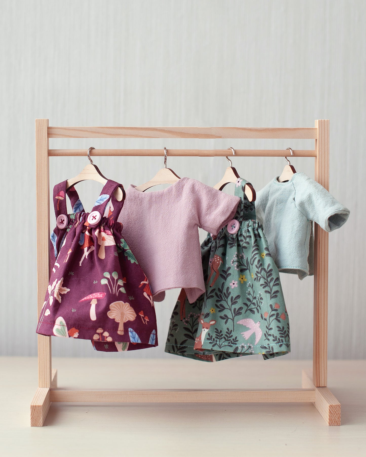 Doll Outfit - T-Shirt and Skirt