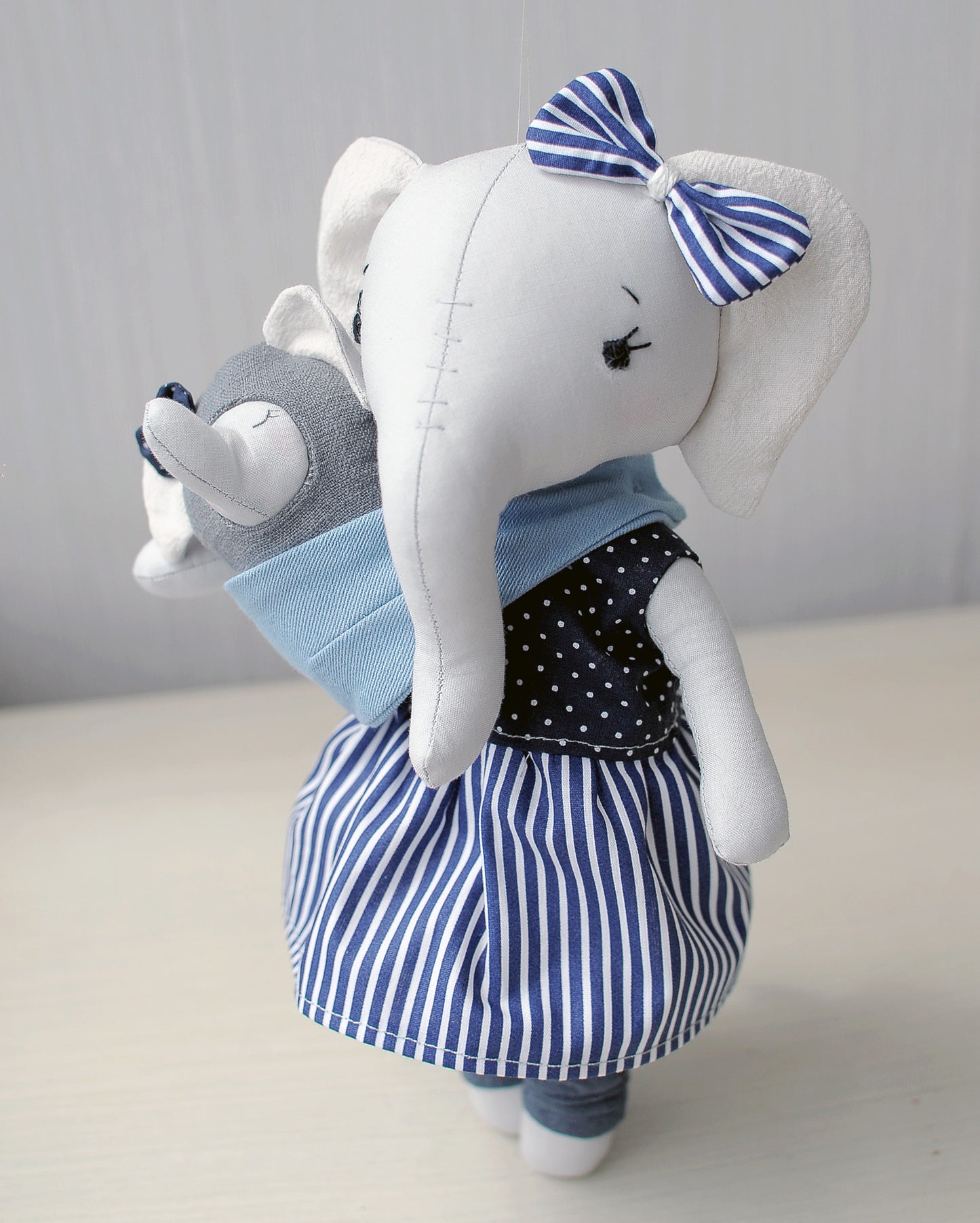 Mom and baby elephant doll